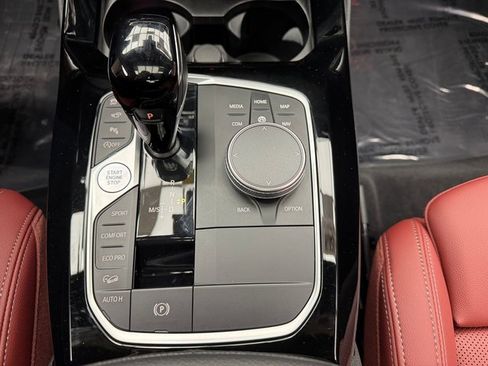 Certified 2024 BMW X3 xDrive30i w/ Premium Package image 19