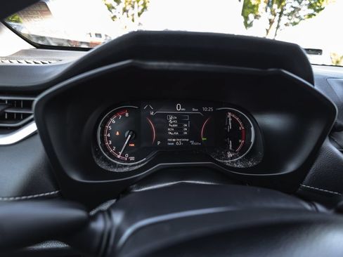 Used 2024 Toyota RAV4 XLE w/ Convenience Package AWD/4WD image 12