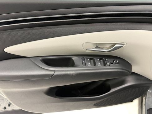 Used 2024 Hyundai Tucson SEL FWD image 12