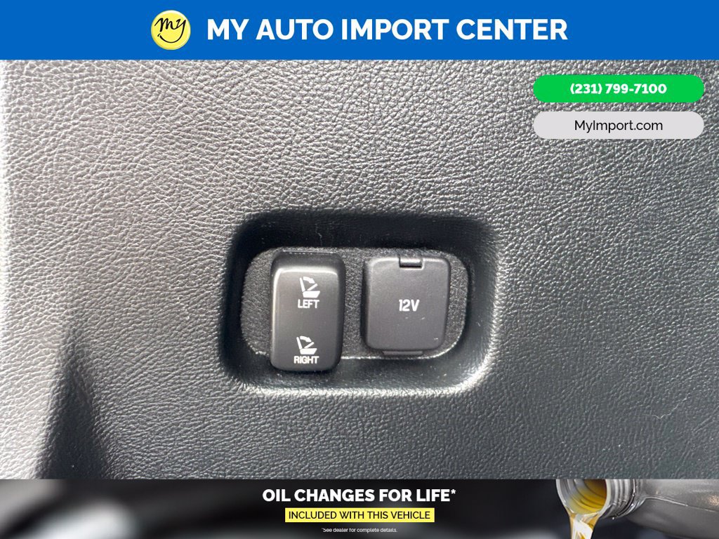 Used 2022 Ford Edge Titanium AWD/4WD image 29