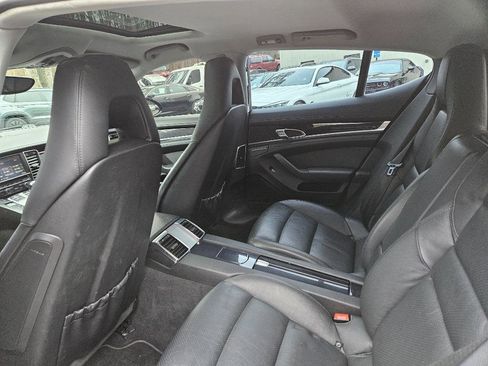 Used 2012 Porsche Panamera 4 image 20