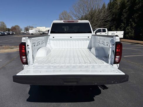 New 2026 GMC Sierra 2500 Pro w/ Convenience Package image 16