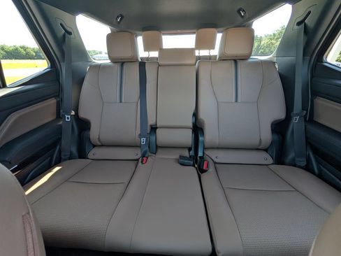 New 2026 Toyota 4Runner Limited AWD/4WD image 13