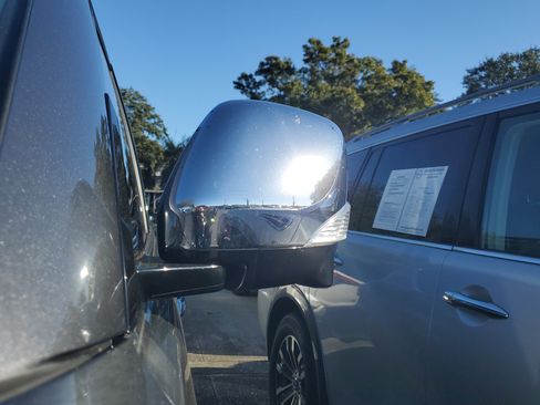 Used 2019 Nissan Armada SL w/ Premium Package image 5