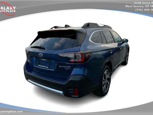 Used 2022 Subaru Outback Limited XT AWD/4WD image 5