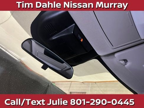 Used 2023 Nissan Rogue SV FWD image 32