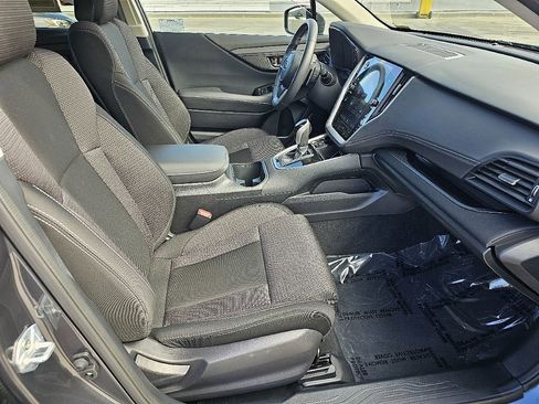 Certified 2025 Subaru Outback Premium image 18