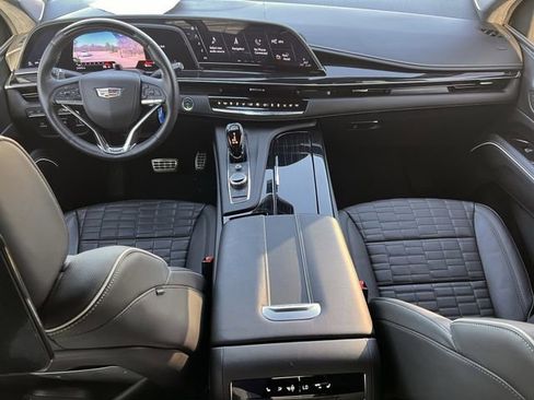 Used 2024 Cadillac Escalade V image 12