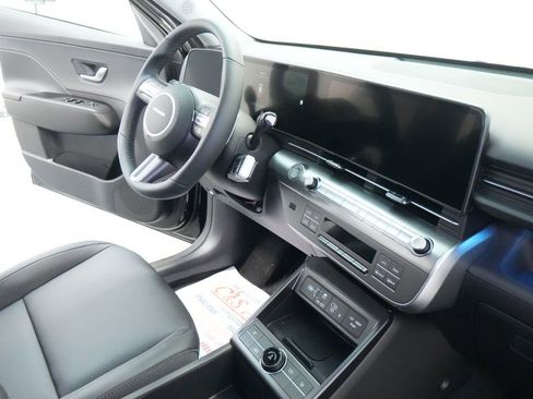 New 2026 Hyundai Kona SEL Premium image 25