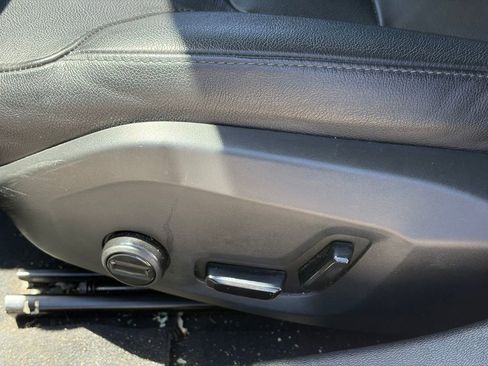 Used 2019 Volvo S60 T5 Momentum FWD image 6