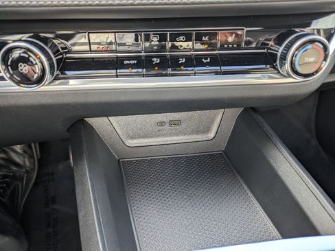 New 2026 Chevrolet Equinox LT image 24