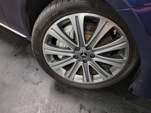Used 2019 Mercedes-Benz E 450 4MATIC Sedan image 11