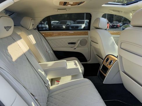 Used 2017 Bentley Flying Spur S V8 image 15