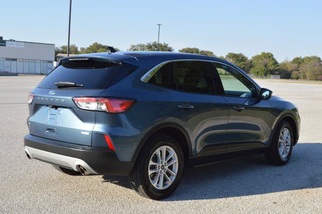 Used 2020 Ford Escape SE FWD image 4