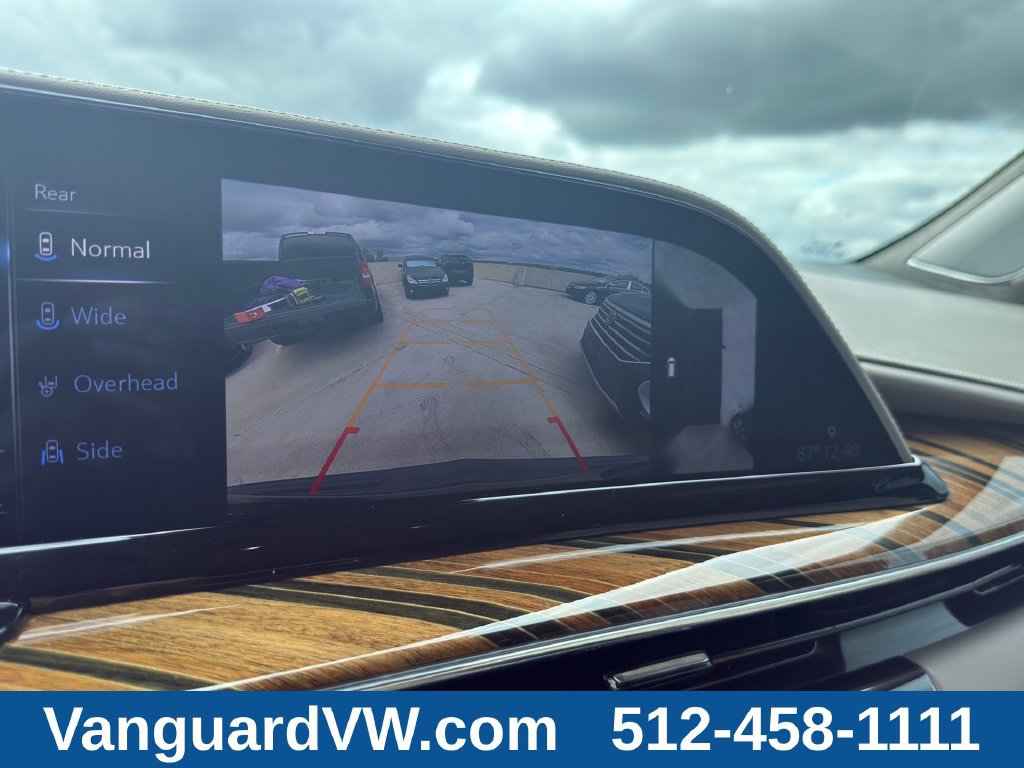 Used 2022 Cadillac Escalade Sport Platinum w/ Heavy-Duty Trailer Package AWD/4WD image 14