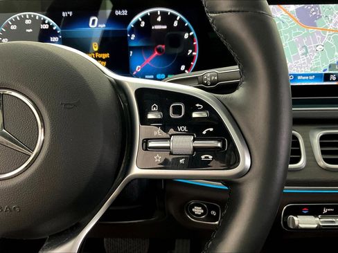 Used 2022 Mercedes-Benz GLE 450 4MATIC w/ Revised AMG Line Exterior image 12