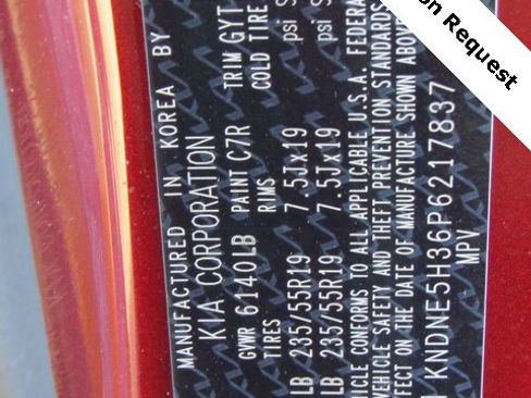 Used 2023 Kia Carnival SX image 24