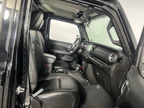 Certified 2022 Jeep Wrangler Unlimited Rubicon 4xe image 31