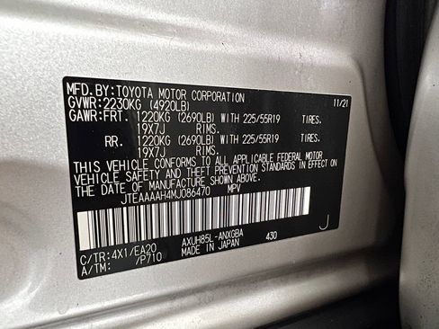 Certified 2021 Toyota Venza XLE image 47