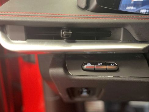 Used 2021 Chevrolet Corvette Stingray Preferred Cpe w/ Z51 Performance Package image 15