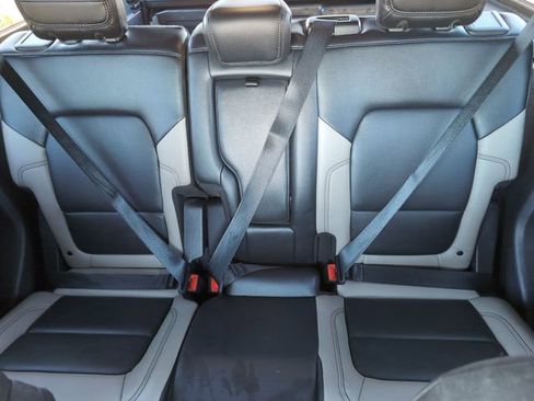 Used 2023 Ford Bronco Wildtrak image 26