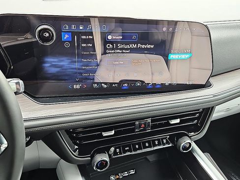 New 2026 Chevrolet Tahoe Premier AWD/4WD image 19