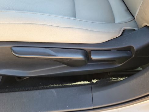 Used 2019 Honda Accord LX image 14