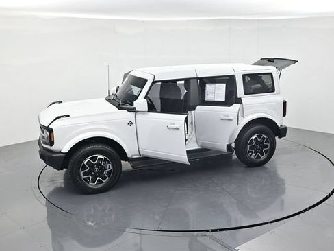 Certified 2025 Ford Bronco Outer Banks AWD/4WD image 53