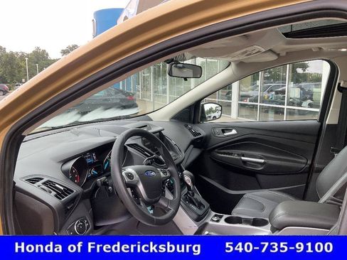 Used 2014 Ford Escape SE w/ SE Chrome Package FWD image 30