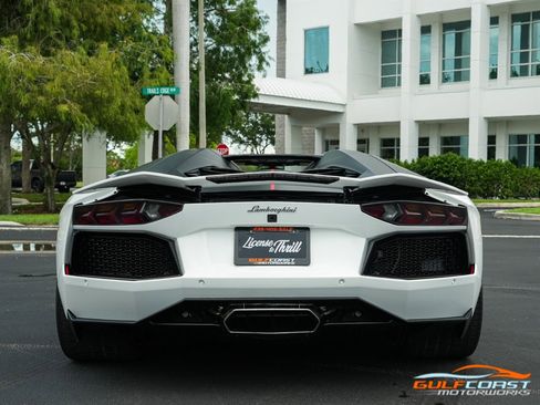 Used 2016 Lamborghini Aventador LP 700-4 image 56