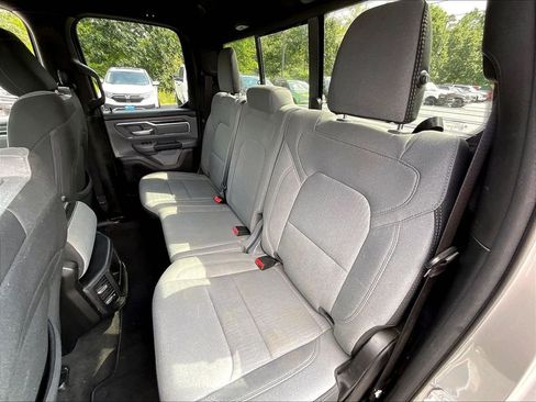 Used 2022 RAM 1500 Big Horn AWD/4WD image 14