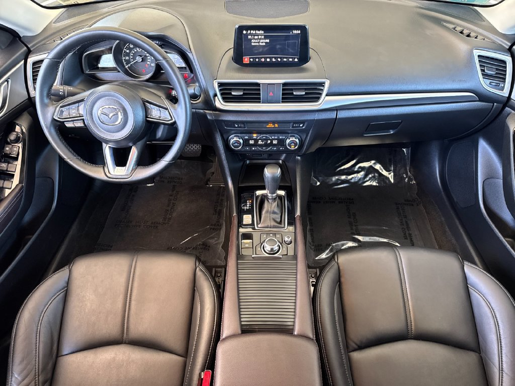 Used 2017 MAZDA MAZDA3 Touring FWD image 12