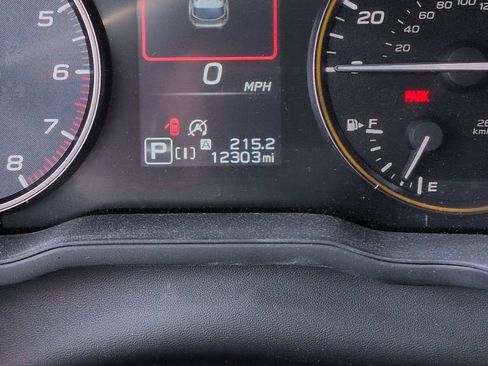 Used 2024 Subaru Crosstrek 2.5i Wilderness image 1