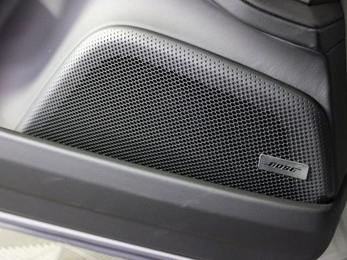 Certified 2025 Porsche Panamera 4 image 17