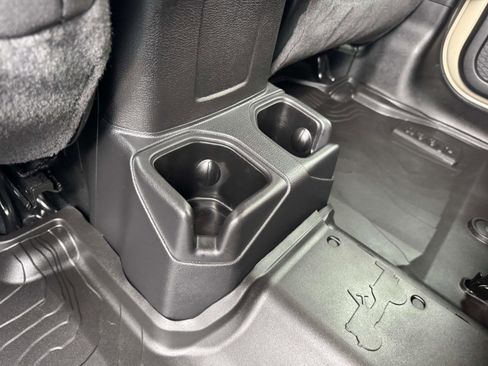 Used 2022 Jeep Wrangler Unlimited Sport image 18