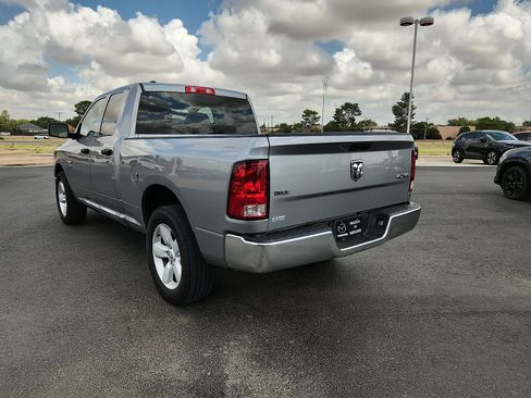 Used 2024 RAM 1500 Classic SLT AWD/4WD image 5