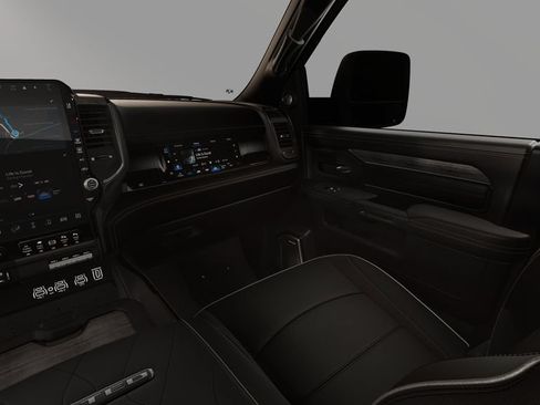 New 2026 RAM 2500 Limited AWD/4WD image 7