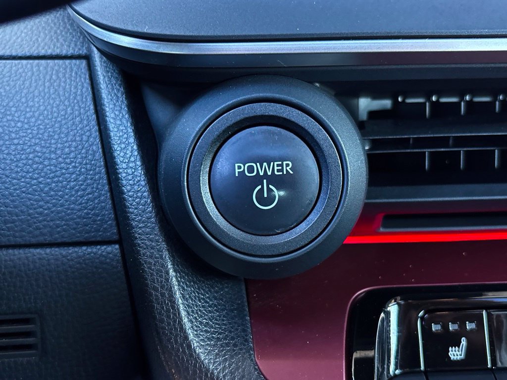Used 2024 Toyota Prius Prime FWD image 21
