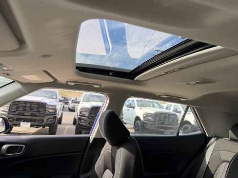 New 2026 Hyundai Venue SEL image 41