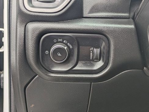 Used 2023 RAM 2500 Tradesman image 15