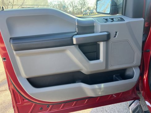 Used 2020 Ford F150 XLT w/ Equipment Group 301A Mid image 10