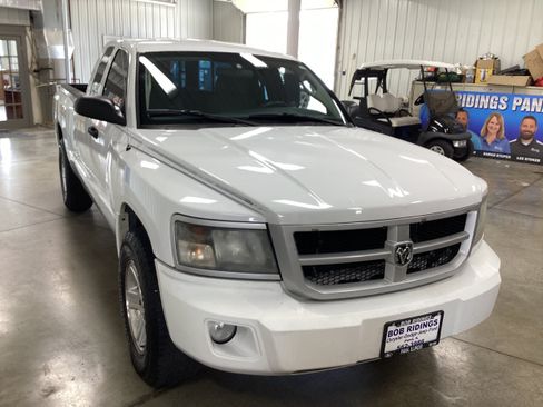 Used 2011 Dodge Dakota Big Horn RWD image 7