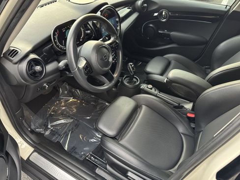 Used 2022 MINI Cooper S image 10