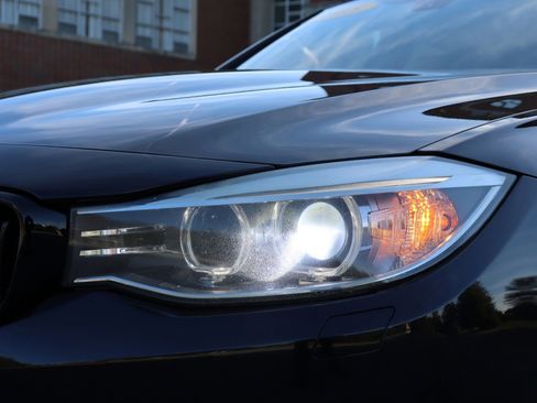 Used 2015 BMW 335i Gran Turismo xDrive image 38