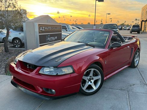 Used 2001 Ford Mustang Cobra image 2
