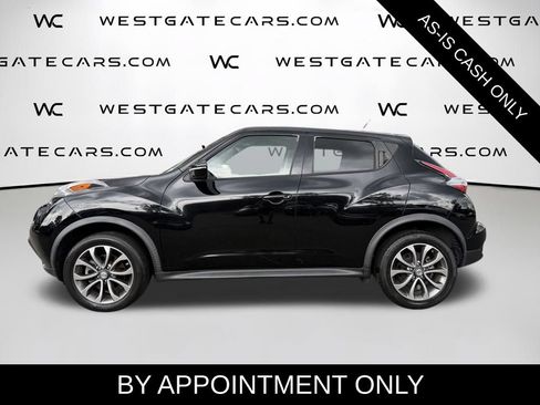 Used 2017 Nissan Juke SV FWD image 2