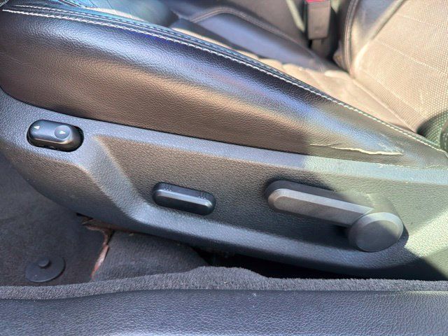 Used 2013 Ford Mustang GT Premium w/ Electronics Pkg RWD image 18