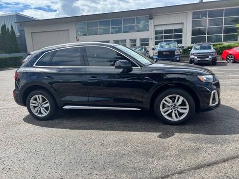 Used 2023 Audi Q5 2.0T Premium w/ Convenience Package AWD/4WD image 5