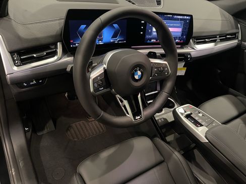 New 2026 BMW X2 xDrive28i w/ Technology Package AWD/4WD image 7