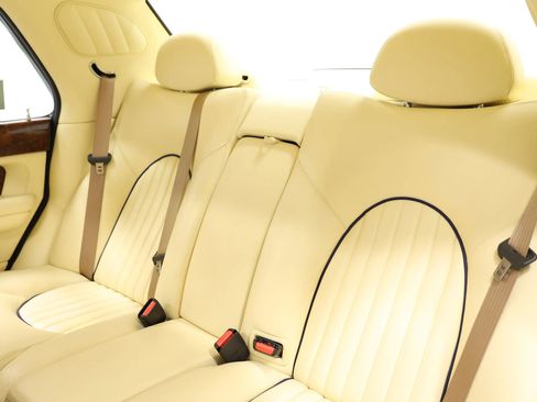 Used 2000 Bentley Arnage Red Label image 46